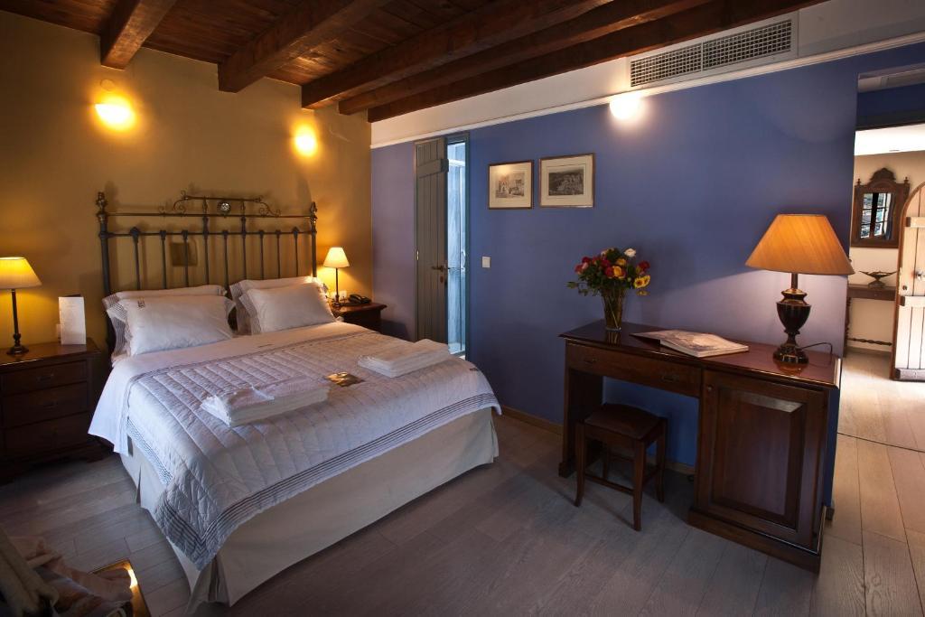 Mavromichalai Hotel Liménion Szoba fotó