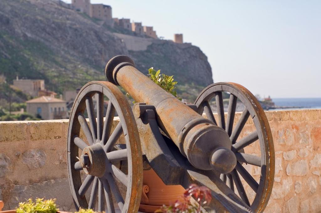 Mavromichalai Hotel Liménion Kültér fotó