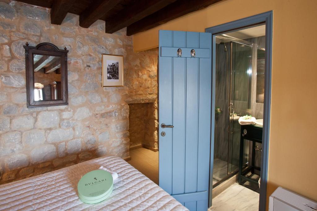 Mavromichalai Hotel Liménion Szoba fotó