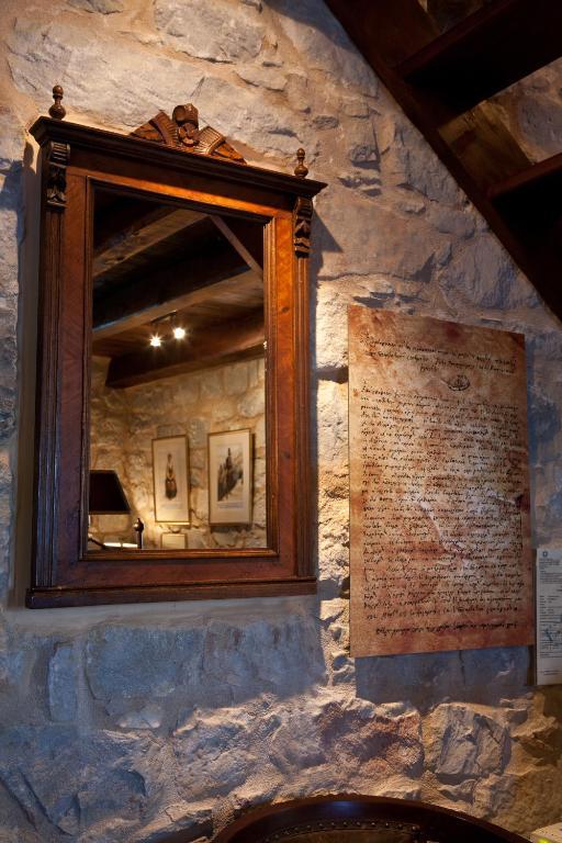 Mavromichalai Hotel Liménion Kültér fotó